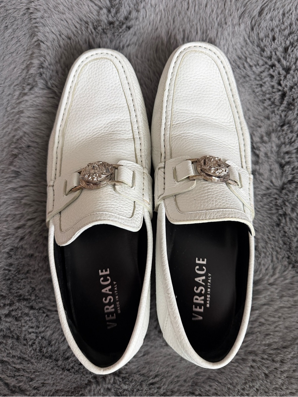 Versace Medusa White Pebbled Leather Slip-On Loafers Men’s US 10.5 EU 43.5 - Picture 2 of 9